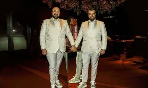 
				
					Tiago Abravanel e Fernando Poli se casam em São Paulo
				
				