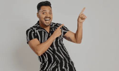 
				
					Tirulipa desembarca em Salvador com show de comédia 'TirúVac – A sua dose de alegria'
				
				