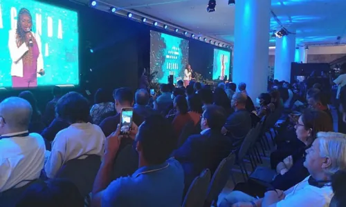 
				
					Agenda Bahia 2022 reúne centenas de pessoas com debates sobre qualificação, competitividade, sustentabilidade e inovação
				
				