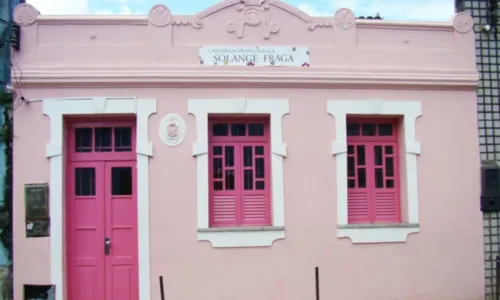 
				
					Casa de Saúde Solange Fraga, que acolhe crianças em tratamento de câncer, é reaberta em Salvador
				
				