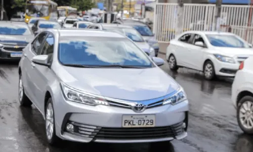 
				
					Prazo para pagamento do IPVA de carros com placas terminadas em 7 e 8 vence neste mês
				
				
