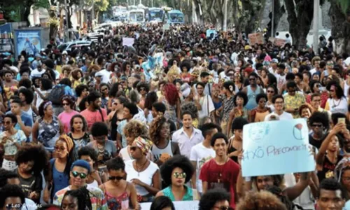 
				
					Marcha do Empoderamento Crespo realiza 6ª edição no sábado (29) em Salvador
				
				