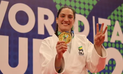 
				
					Mayra Aguiar faz história ao conquistar tricampeonato mundial de judô
				
				