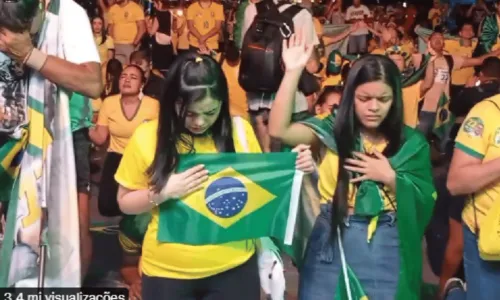 
				
					Web reage a vitória de Lula, o novo presidente do Brasil: 'Neymar perdeu mais uma'; veja lista de memes
				
				
