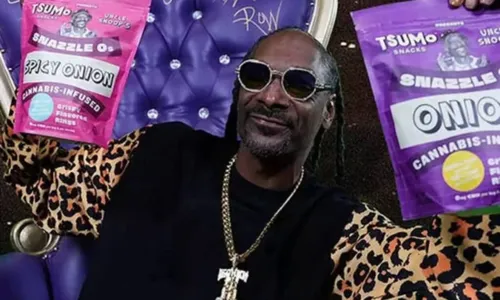 
				
					Snoop Dogg anuncia lançamento de salgadinho de maconha com sabor de cebola
				
				