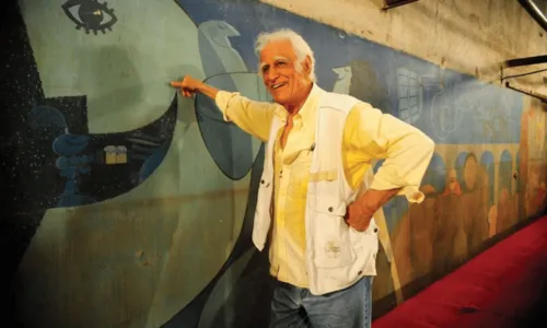 
				
					Multitalentoso e criador de personagens eternizados na literatura brasileira, Ziraldo completa 90 anos; veja curiosidades
				
				