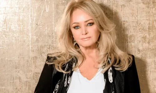 
				
					Show de Bonnie Tyler em Salvador recebe ponto de venda físico de ingressos; saiba detalhes
				
				