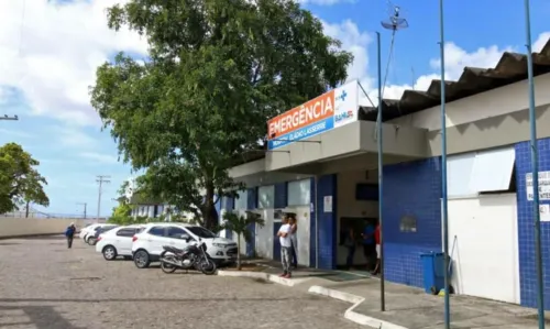 
				
					Jovem que caiu de carro após ameaças de motorista por aplicativo é transferido para HGE
				
				