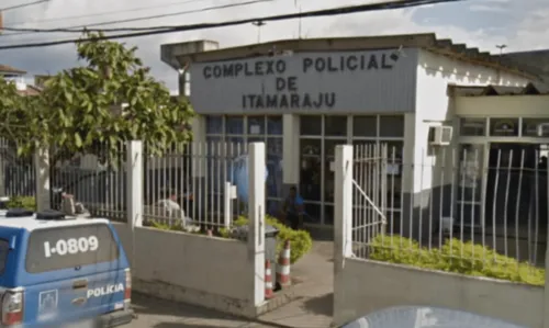 
				
					Homem é preso por matar garoto de 15 anos e diz que agiu a mando de espíritos em Itamaraju
				
				