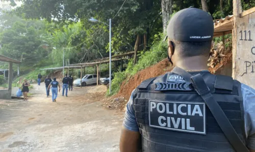 
				
					Homem é preso suspeito de abusar da própria filha por mais de 9 anos na Bahia
				
				