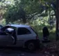 
                  Batida entre dois carros deixa trânsito lento na Estrada do Derba
