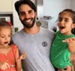 
                  Daniel Cady ensina receita de bolo com filhas gêmeas e diverte web: 'Que coisa linda'