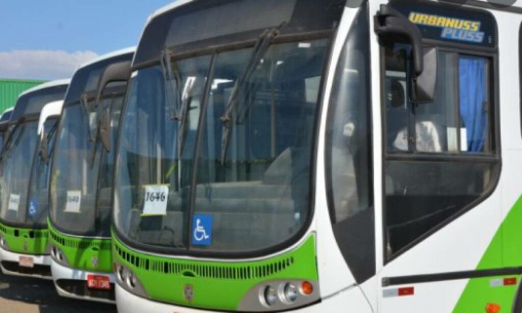 BA: Vitória da Conquista terá mais horários de ônibus neste domingo de  eleições