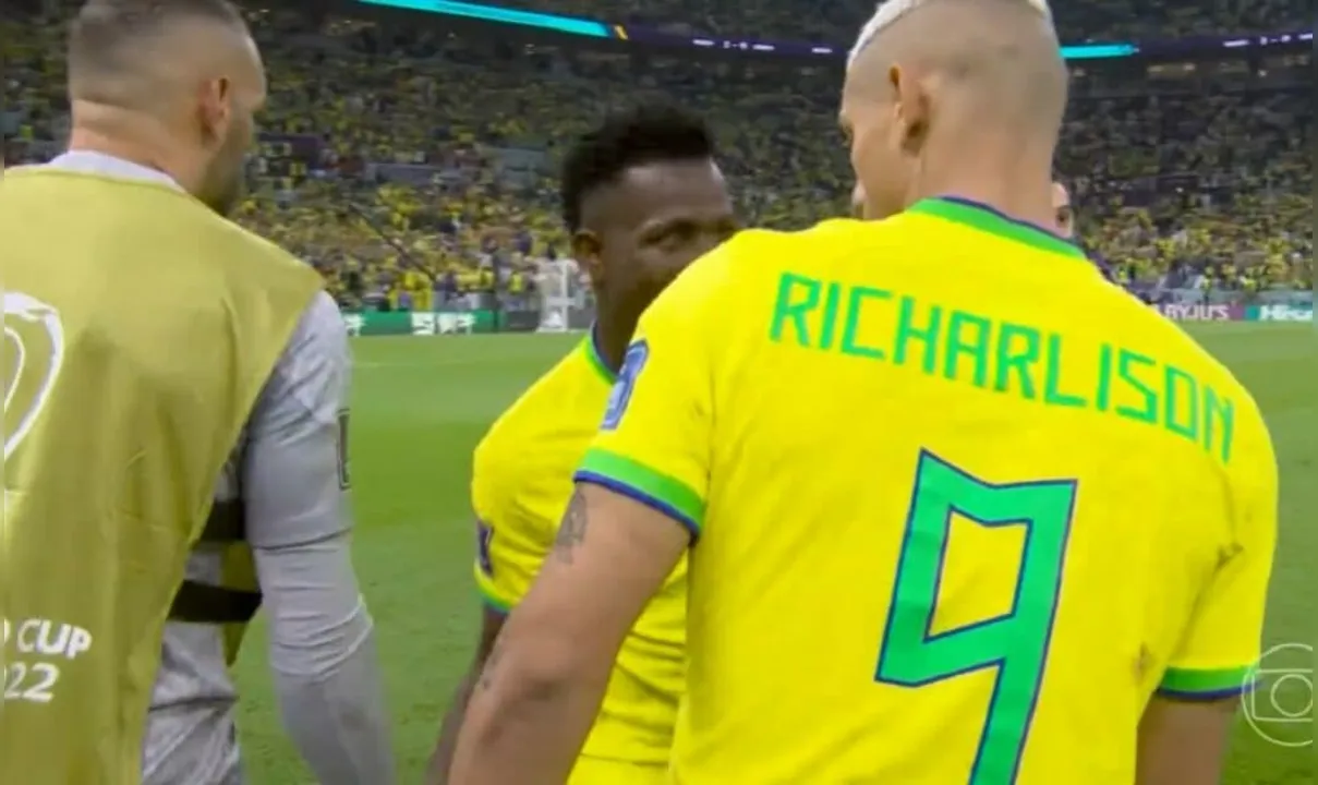 Richarlison brilha e Brasil vence Sérvia na estreia da Copa por 2 x 0
