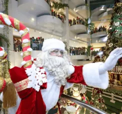 Shopping Barra comemora 35 anos e inaugura decoração natalina com bolo gigante; veja fotos