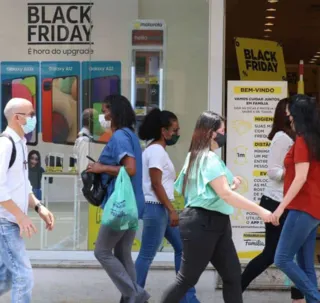 Cartilha alerta consumidores para promoções na Black Friday