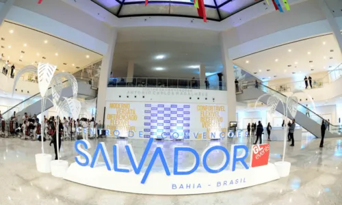 
				
					Funcionários da prefeitura de Salvador terão meia entrada na Bienal do Livro Bahia; veja detalhes
				
				