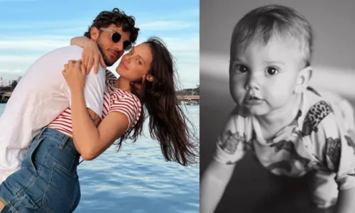
				
					Chay Suede comemora primeiro aniversário do filho com Laura Neiva: 'Louco de alegria'
				
				