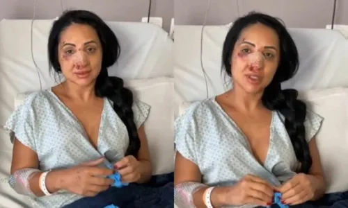 
				
					Irmã de Deolane Bezerra é internada após briga e vai passar por cirurgia: 'Extrapolou'
				
				
