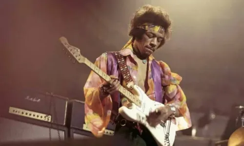 
				
					80 anos de Jimi Hendrix: veja as músicas mais tocadas do artista no Brasil
				
				