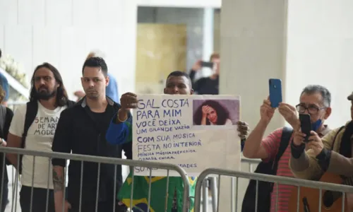 
				
					Corpo de Gal Costa é velado em São Paulo; cerimônia é aberta ao público
				
				