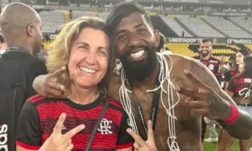 
				
					Diretora do Flamengo faz postagem xenofóbica e clubes do Nordeste repudiam
				
				