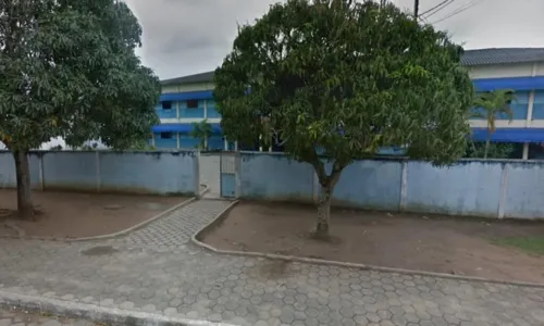 
				
					Morre quarta vítima de ataques a escolas de Aracruz, no Espírito Santo
				
				