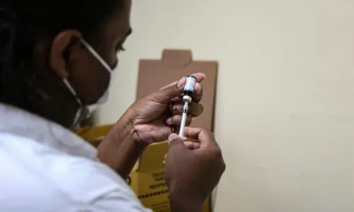 
				
					'Dia D': nova edição de vacinação contra Covid, Influenza e multi ocorre neste sábado (26) em Salvador
				
				