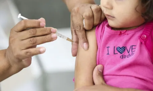 
				
					Prefeitura de Lauro de Freitas cadastra crianças de seis meses a menores de 3 anos para vacinação contra Covid
				
				