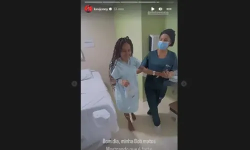 
				
					Kevi Jonny posta vídeo de Sthe Matos andando após acidente na Bahia: 'mostrando que é forte'
				
				