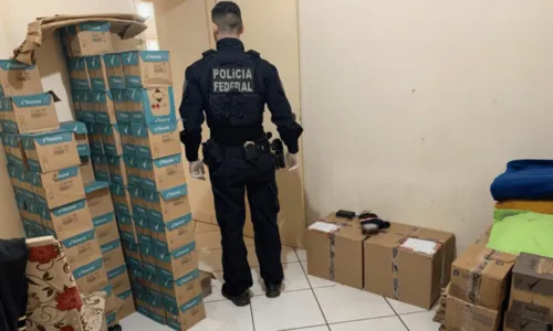 
				
					Polícia Federal faz operação contra quadrilha especializada no desvio de vinhos na Bahia
				
				