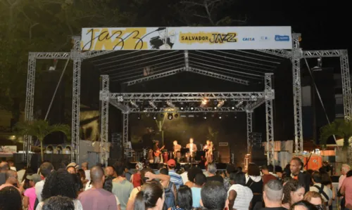 
				
					Festival Salvador Jazz volta a ocupar bairro do Rio Vermelho no mês de dezembro; confira
				
				