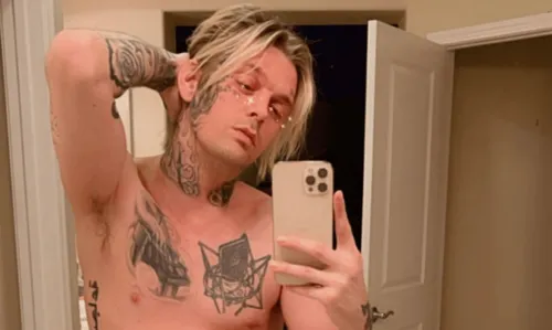 
				
					Morre Aaron Carter aos 34 anos
				
				