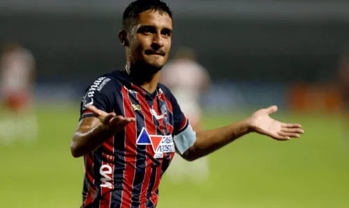 
				
					Bahia bate o CRB por 2 a 1 e volta à Série A
				
				