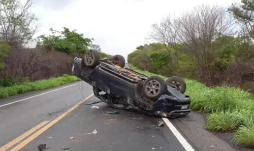 
				
					Criança coreana morre e outras 4 pessoas ficam feridas em acidente no oeste da Bahia
				
				