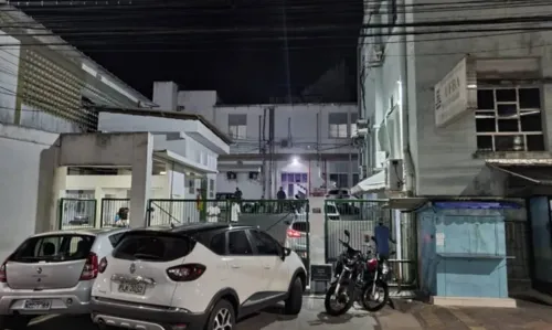 
				
					Homem é morto a tiros em estacionamento de maternidade de Salvador
				
				