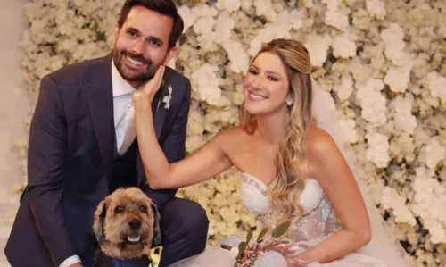 
				
					Dani Calabresa celebra casamento com shows de Luan Santana e É O Tchan
				
				