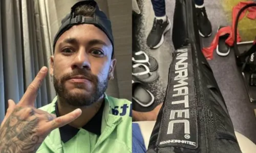 
				
					Fora da fase de grupos da Copa, Neymar assusta torcedores ao mostrar tornozelo lesionado; confira
				
				