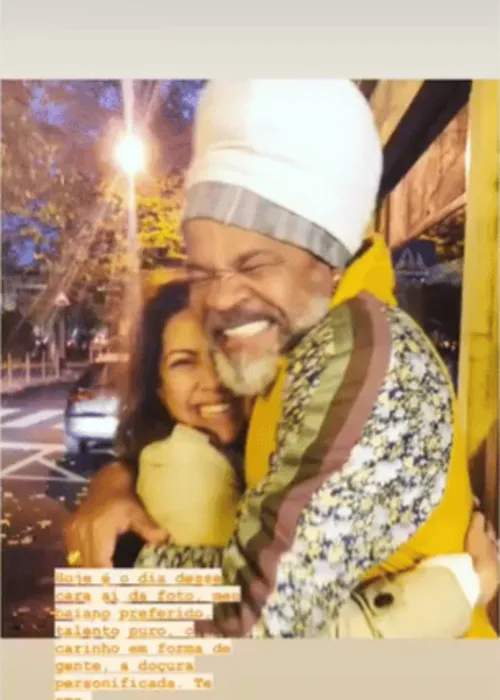 
				
					Famosos homenageiam Carlinhos Brown no aniversário de 60 anos: 'Uma das pessoas mais brilhantes'
				
				