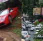 
                  Vídeo: Motorista perde controle de Ferrari avaliada em quase de R$ 3 milhões e invade calçada em Salvador