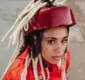 
                  Baiana une ciclistas negras em ação de mobilidade representativa e lança capacete para cabelos crespos: 'Com nossa identidade'