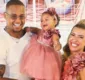 
                  Filha de Lore Improta e Léo Santana sofre ataques nas redes sociais: 'Pensamento racista'