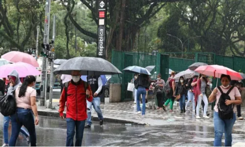 
				
					Verão: previsão é de chuvas acima da média no Brasil, exceto no Sul
				
				