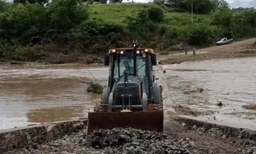 
				
					Número de atingidos pelos estragos das chuvas na Bahia passa de 260 mil
				
				