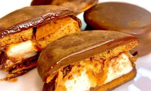 
				
					Quatro marcas para pedir doces mais saudáveis e personalizados em Salvador
				
				