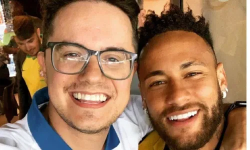 
				
					Pastor Deive Leonardo fala sobre turnê em Salvador, amizade com Neymar e entrega fato curioso sobre carreira: 'Fico muito feliz'
				
				