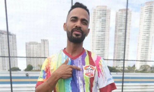 
				
					‘Futebol também faz parte do cotidiano do público LGBT+', destaca integrante do 1º time gay da Bahia
				
				