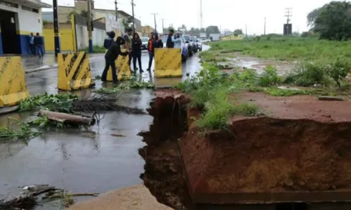 
				
					Vitória da Conquista decreta estado de emergência por causa da chuva
				
				