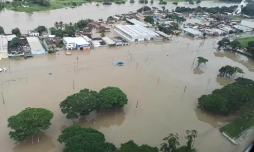 
				
					Chuvas na Bahia: em 2021, temporal deixou 91 mil desabrigados e mais de 20 mortos
				
				