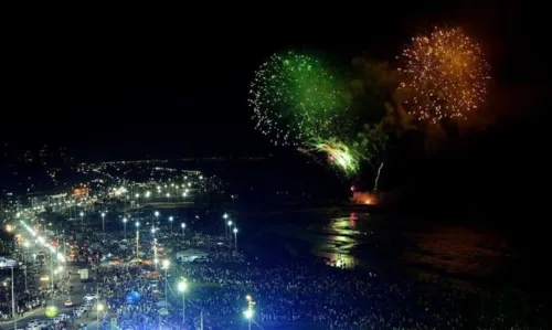 
				
					Salvador terá 21 pontos de queima de fogos ao longo da semana do Réveillon
				
				